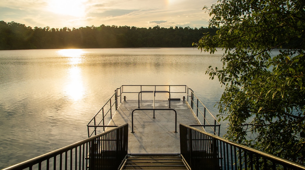 Lake Eacham