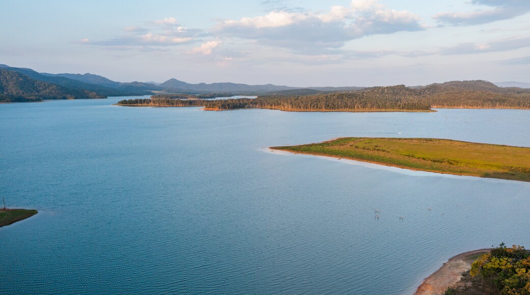 Lake Tinaroo