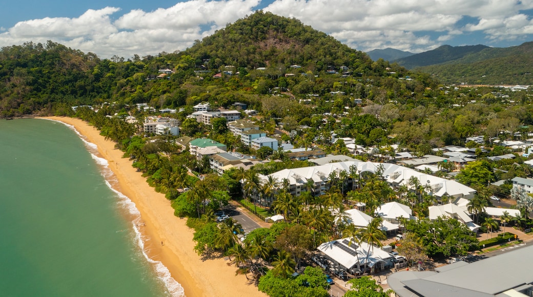 Trinity Beach featuring a coastal town, landscape views and general coastal views