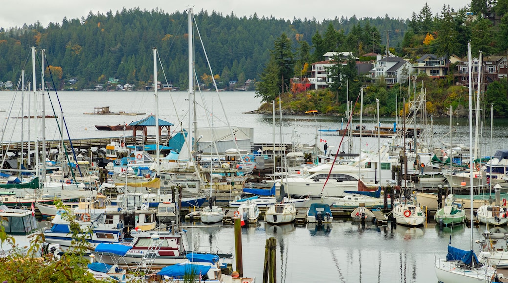 Gibsons which includes a bay or harbor