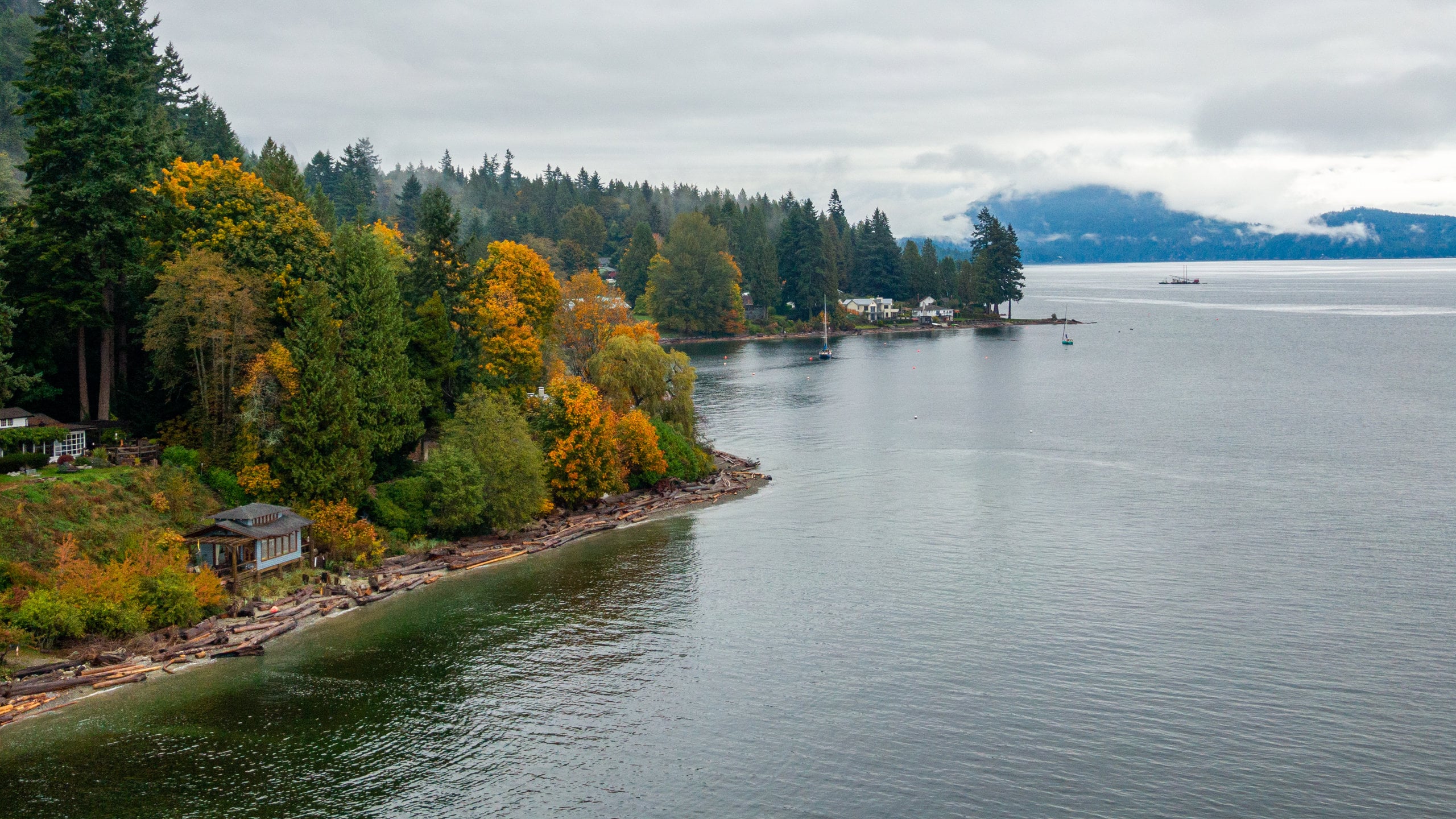 Top 20 Gibsons, BC cabin rentals to rent Vrbo