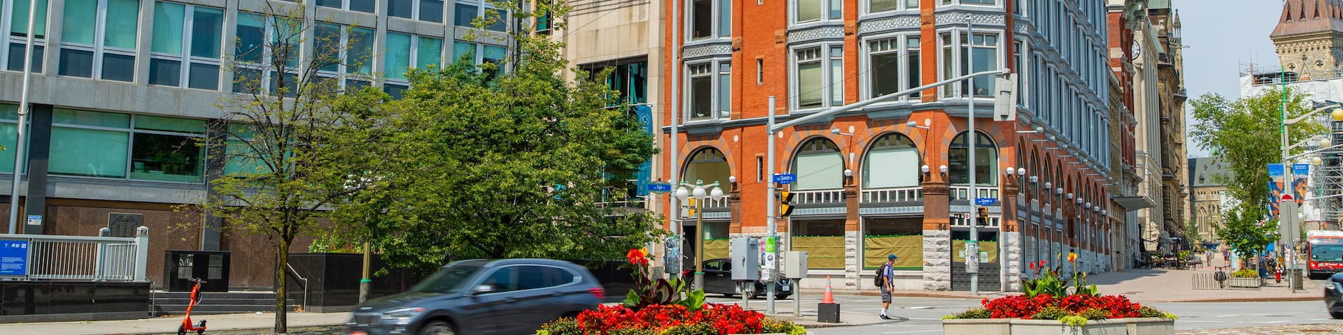 Confederation Square which includes a city and heritage architecture