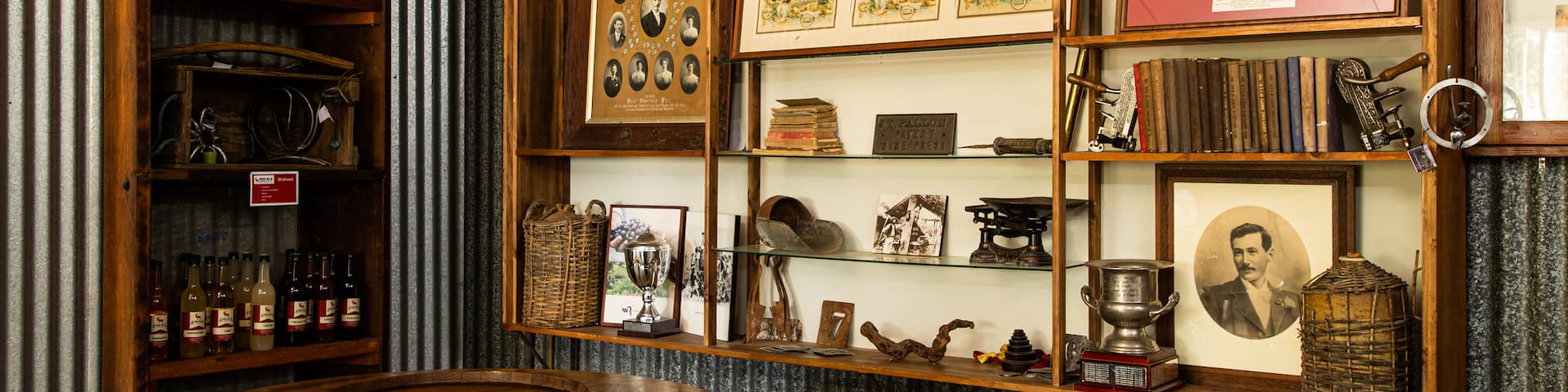 Chambers Rosewood Winery which includes interior views and heritage elements