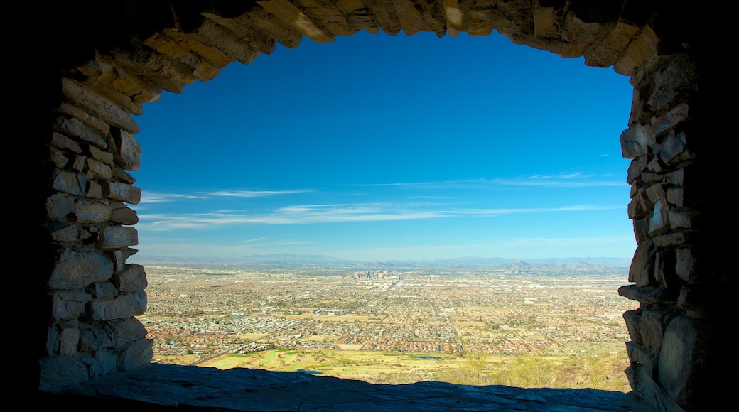 Phoenix ofreciendo vista panorámica y vista