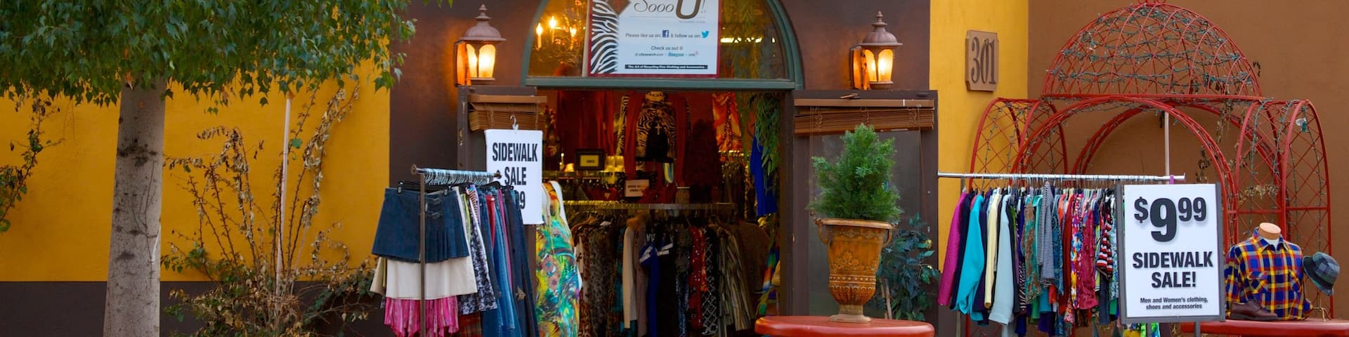 Roosevelt Row mit einem Einkaufen, Fashion und Beschilderung