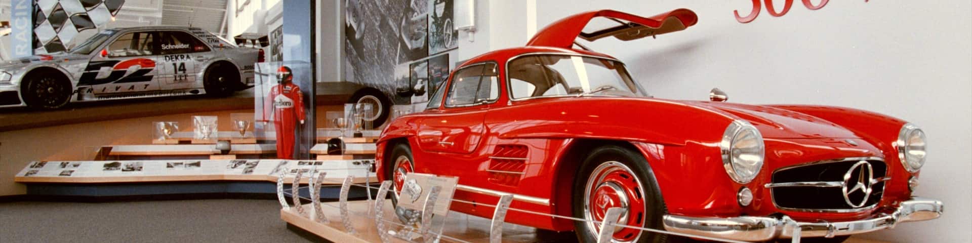 Tuscaloosa showing interior views