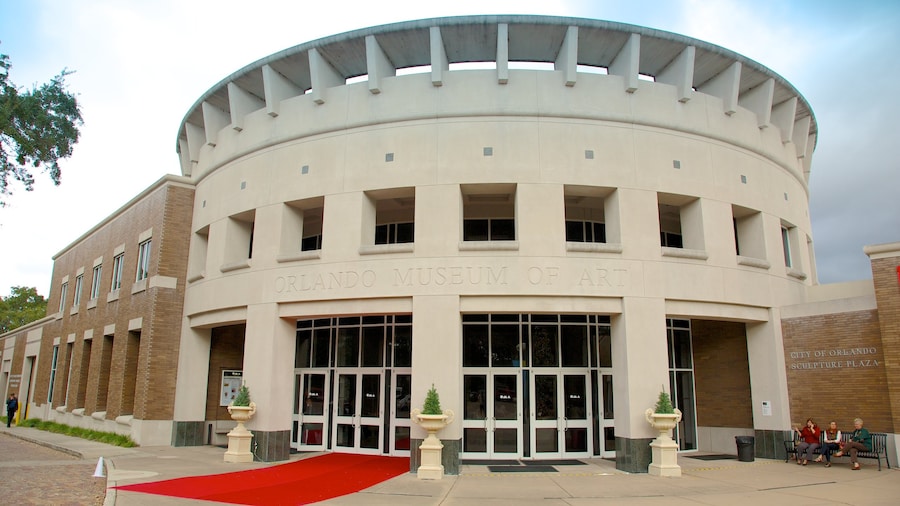 Orlando Museum of Art which includes signage
