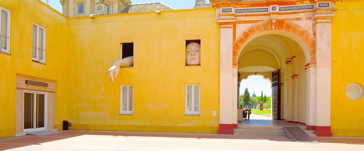 Monastère de la Cartuja mettant en vedette château et patrimoine architectural