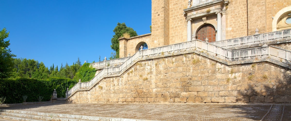 Granada Charterhouse bevat religieuze elementen, historische architectuur en een kerk of kathedraal