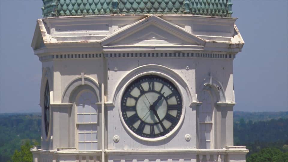 Athens which includes an administrative building and heritage architecture