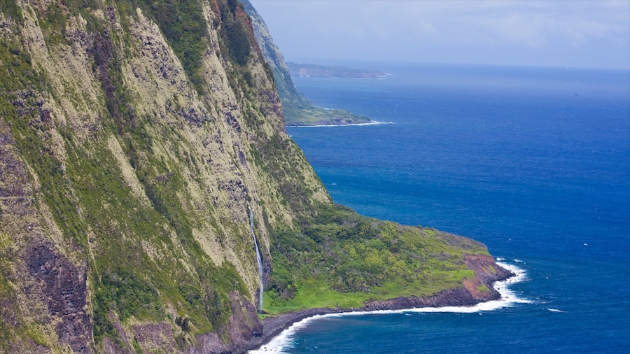 Hawaii som viser udsigt over kystområde, udsigt over landskaber og klippekystlinje