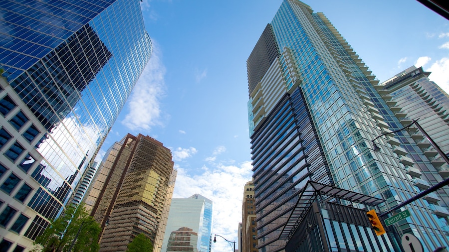 Downtown Vancouver showing modern architecture, a skyscraper and a city