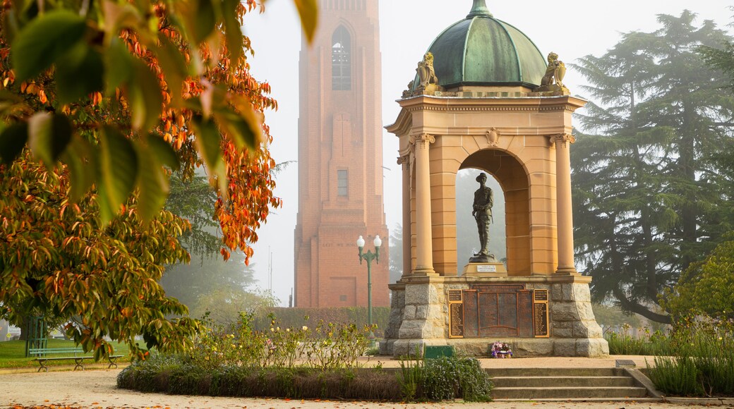 Bathurst War Memorial Carillon