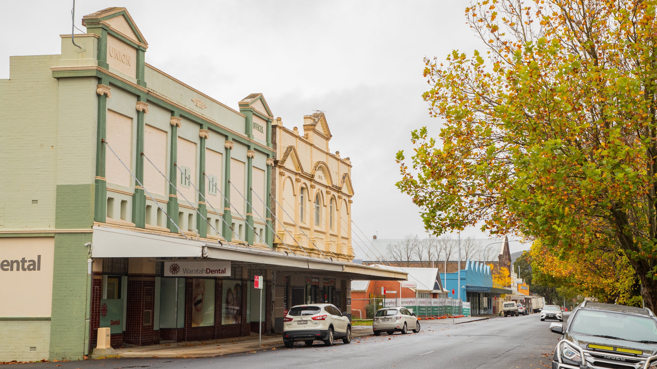 Lithgow featuring a small town or village