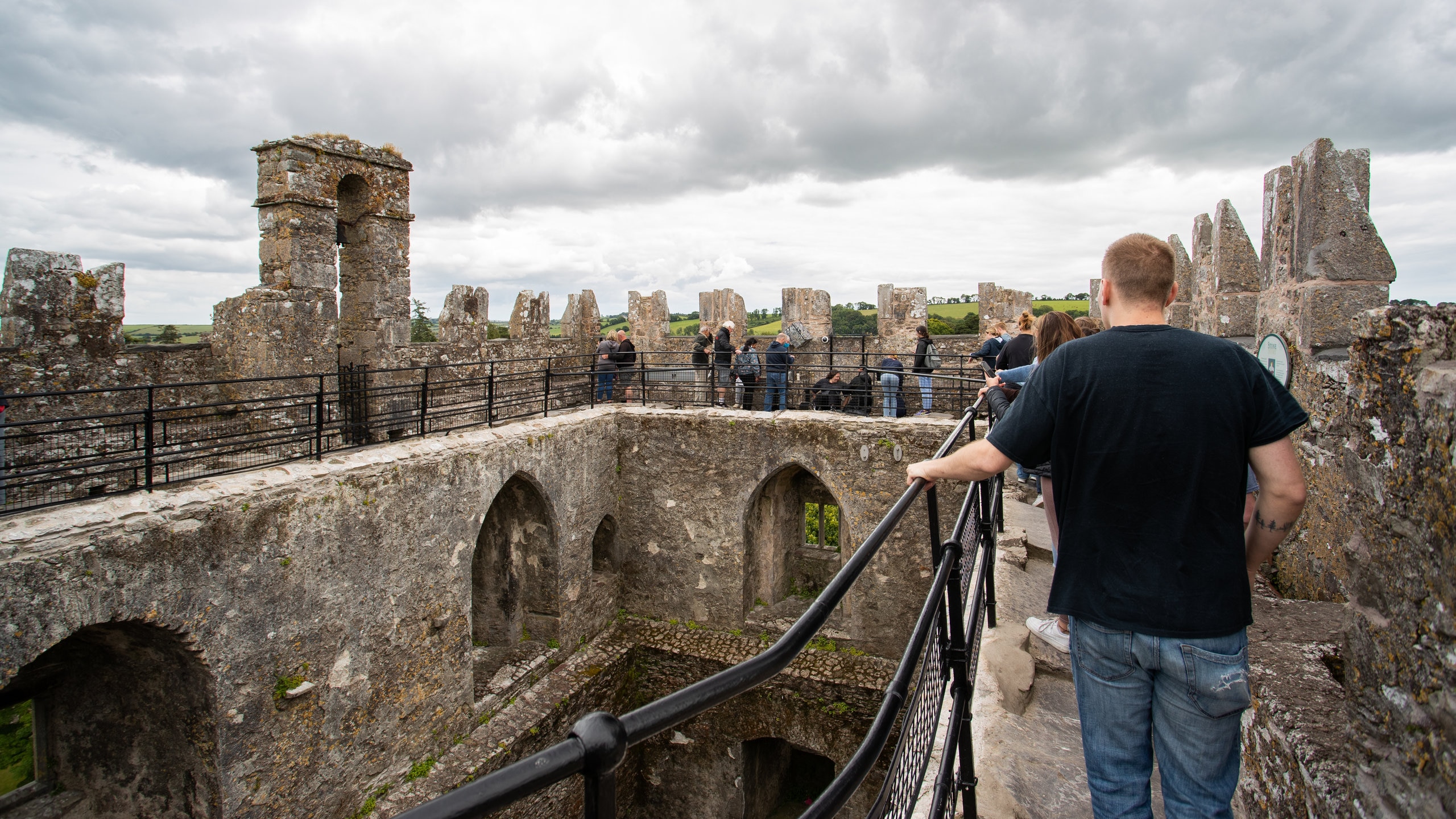 blarney stone ireland