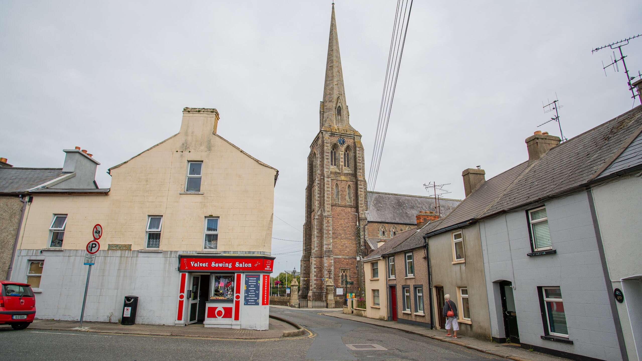 Wexford featuring heritage architecture and a church or cathedral