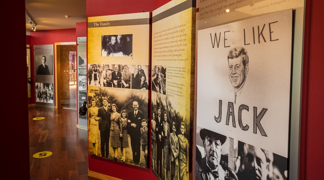 Kennedy Homestead showing signage and interior views