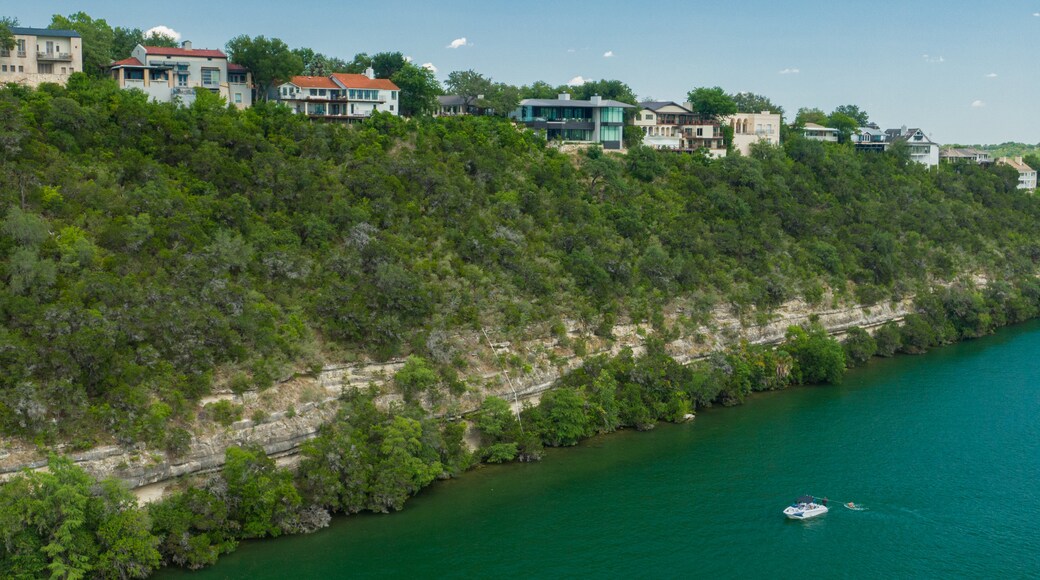 Mount Bonnell which includes a river or creek, boating and a coastal town