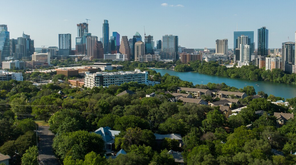 Travis Heights