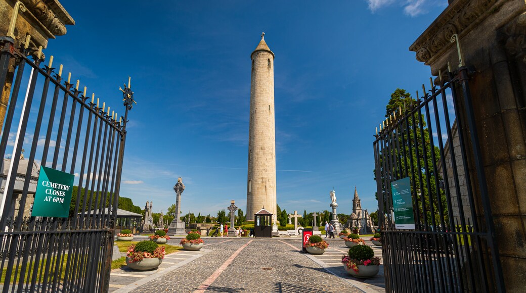 Glasnevin Cemetery which includes a cemetery