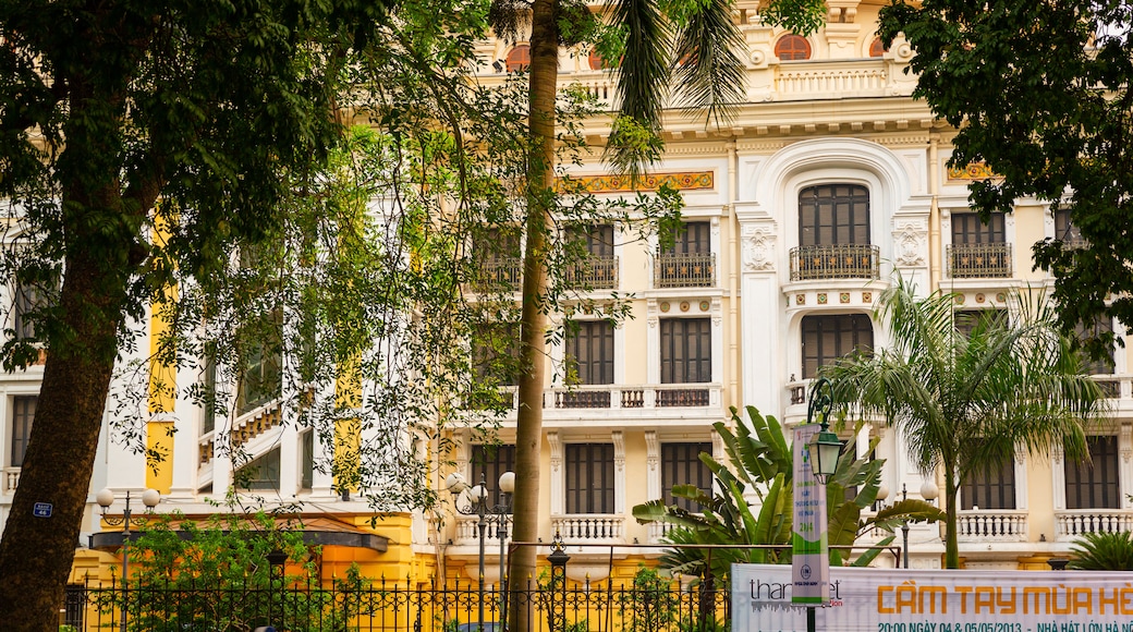 Hanoi Opera House featuring heritage architecture