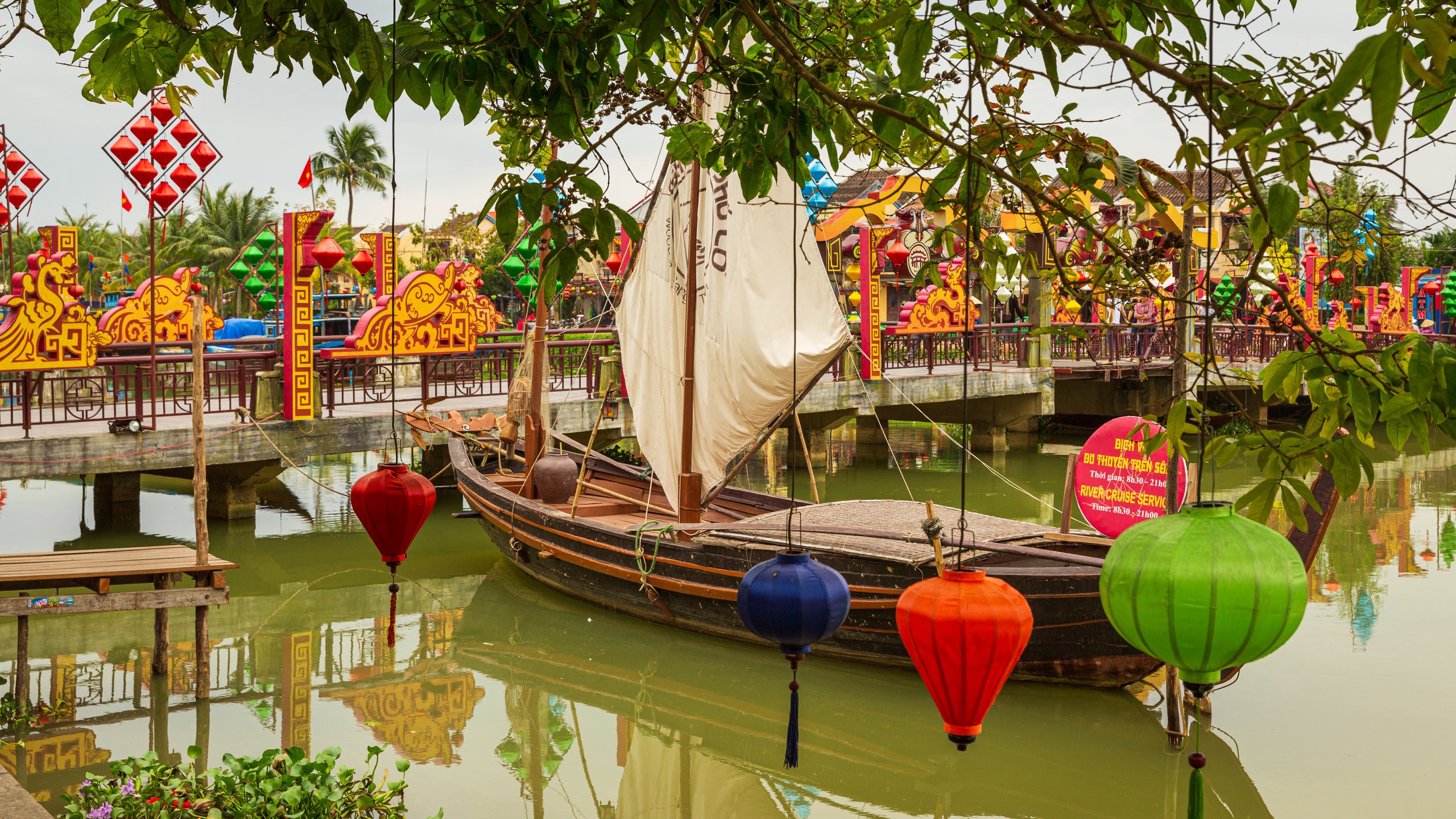 Hoi An Ancient Town in Da Nang | Expedia