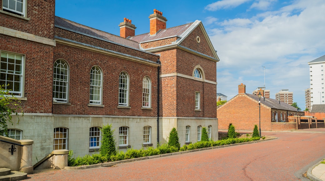 Clifton House featuring heritage elements