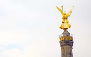 戦勝記念塔 ベルリン エクスペディア 戦勝記念塔 ベルリン エクスペディア