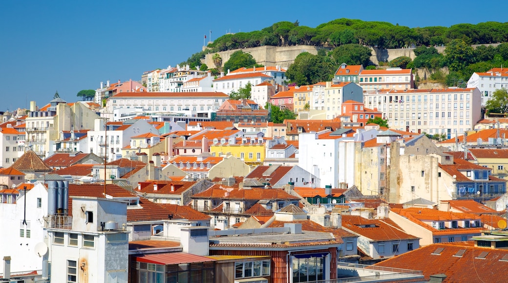 Praça do Comércio que inclui uma cidade