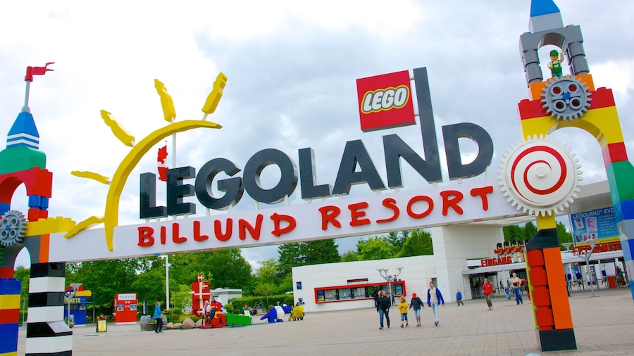 Công viên Legoland cho thấy biển hiệu