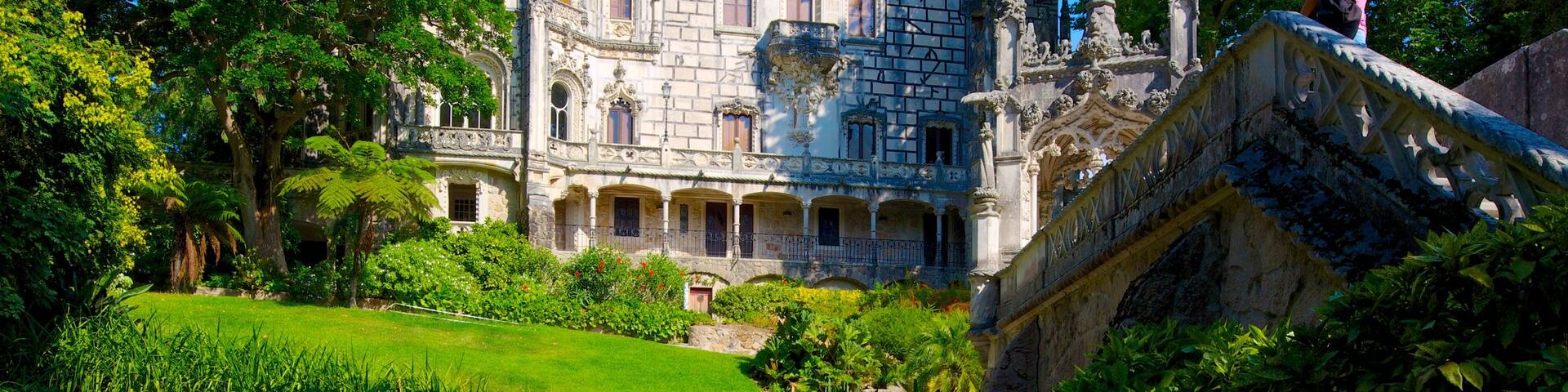 Sintra featuring heritage architecture and a castle