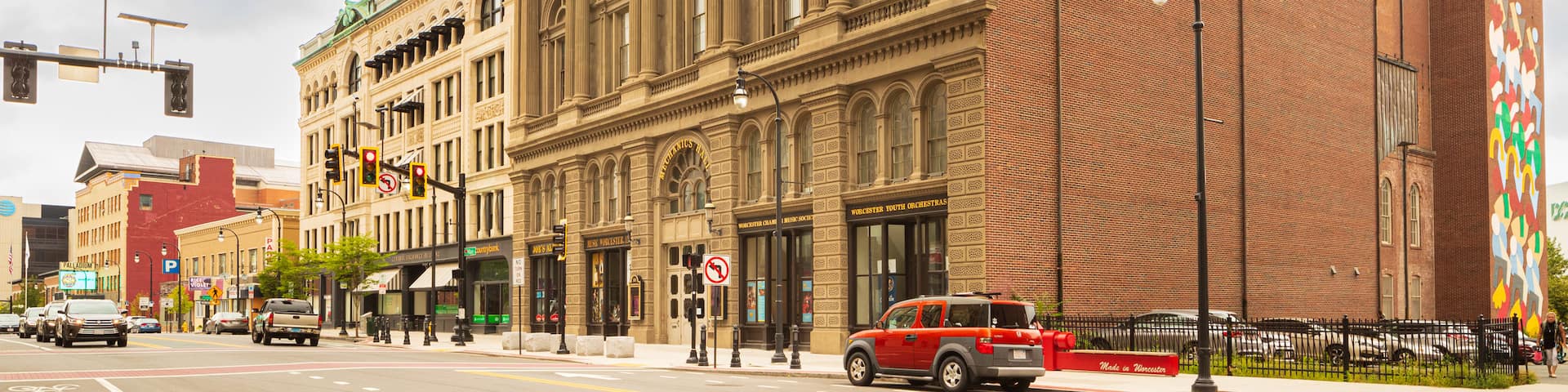 Mechanics Hall showing a city and heritage architecture