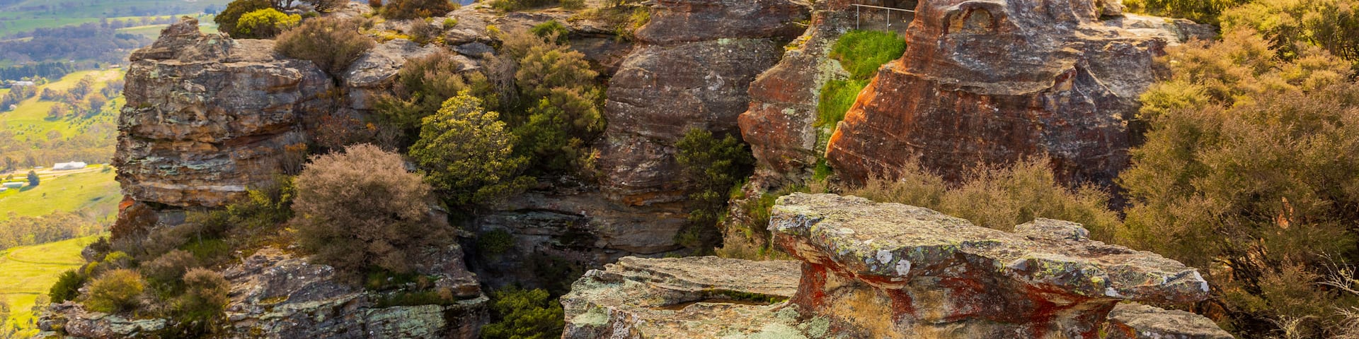 Hassans Wall Lookout which includes a gorge or canyon and tranquil scenes