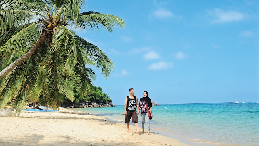 Johor Bahru featuring tropical scenes, general coastal views and a sandy beach