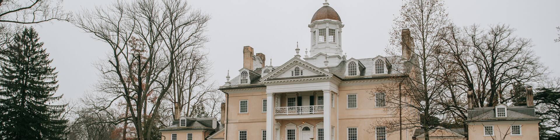 Hampton National Historic Site showing heritage architecture and fall colors