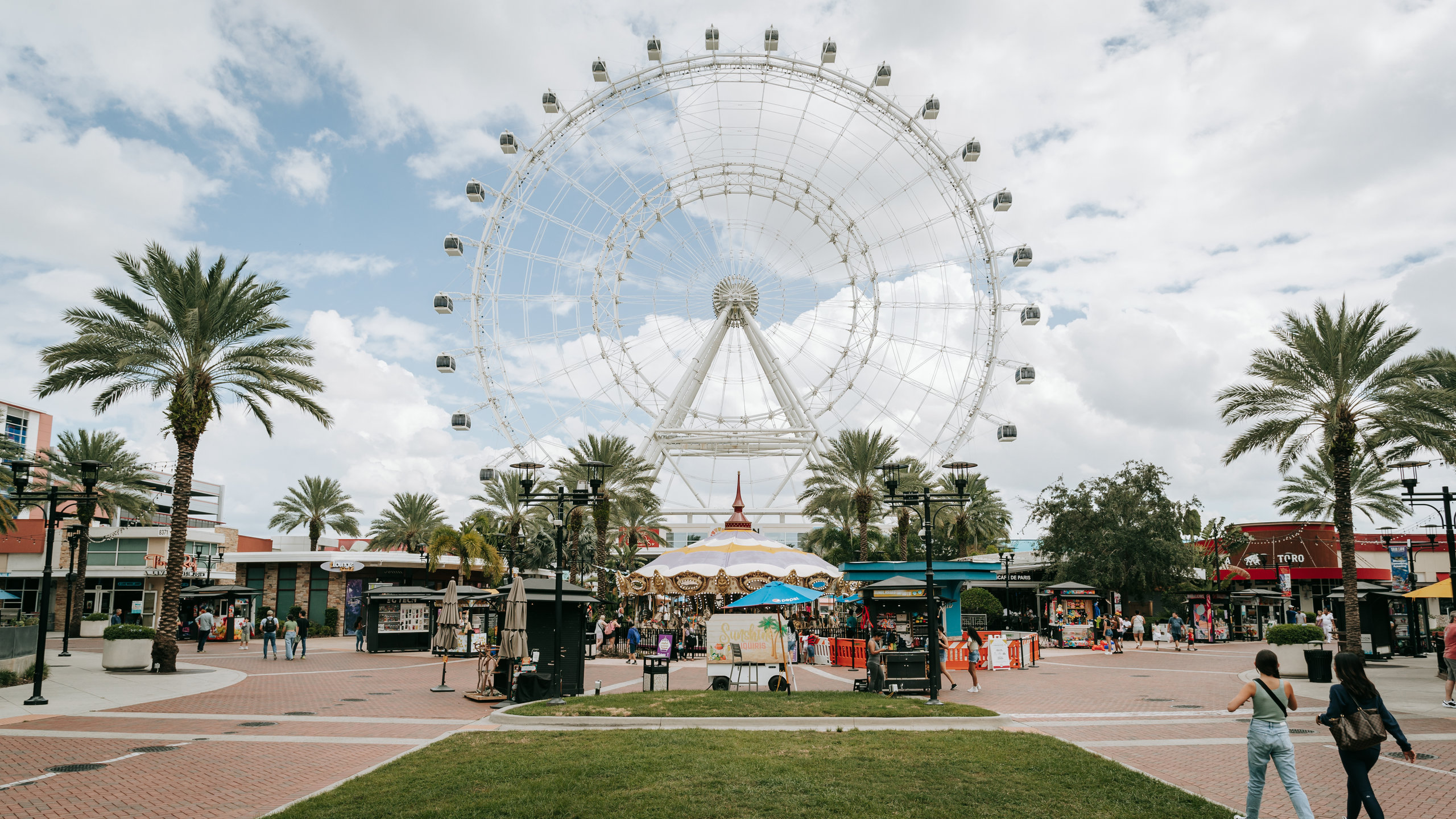 Orlando Theme Park Tour - Destination Lauderdale