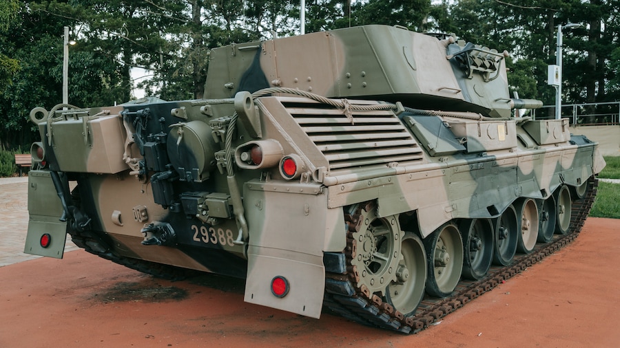 Woodford which includes military items