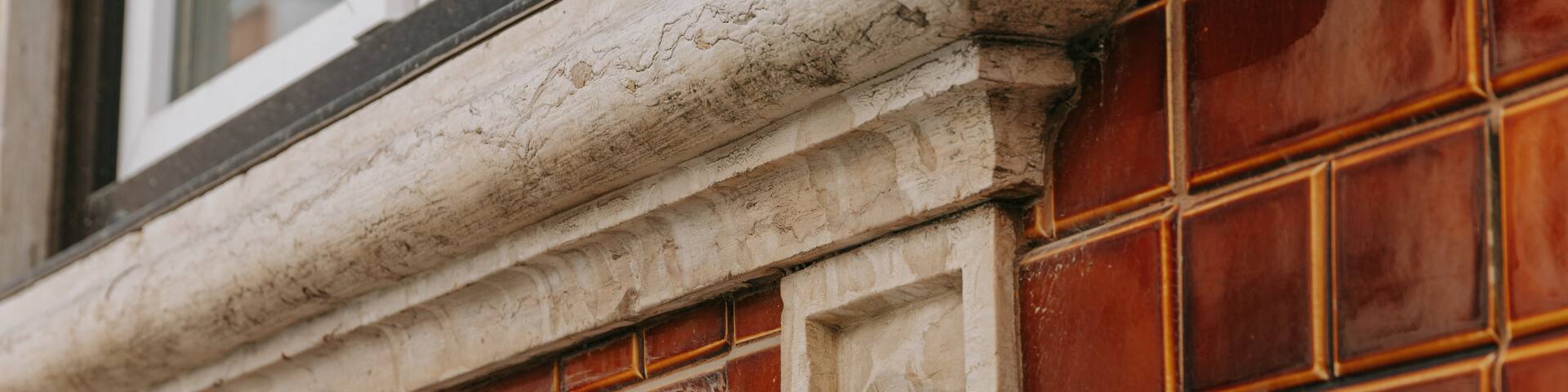 Santo Antonio which includes heritage elements