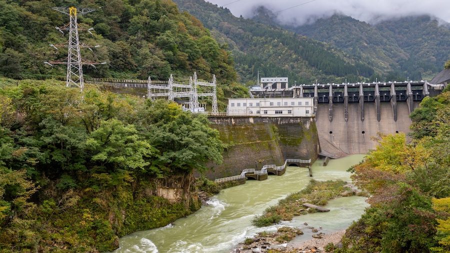 Gokayama which includes a river or creek
