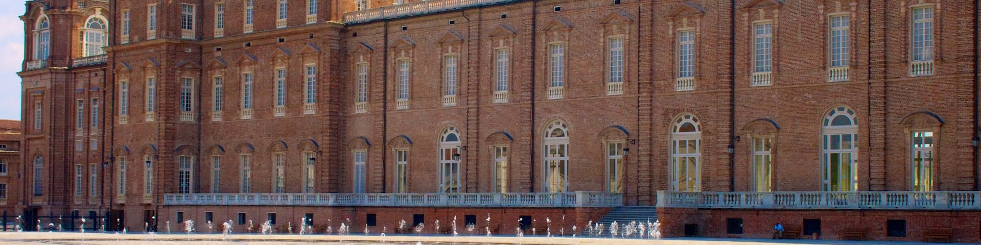 Turin which includes heritage architecture, a castle and a square or plaza