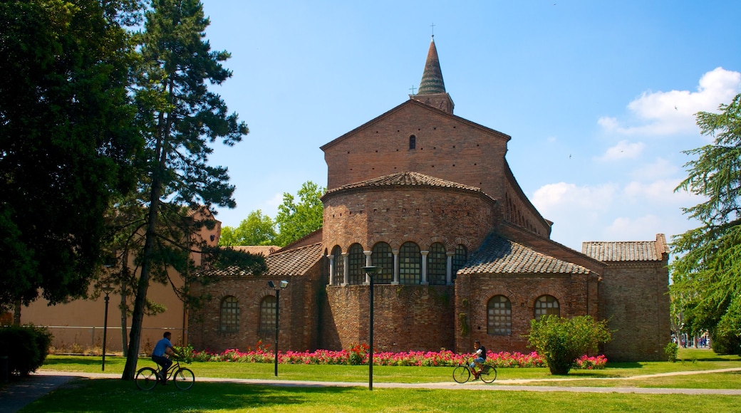 Ravenna showing a garden, cycling and a church or cathedral