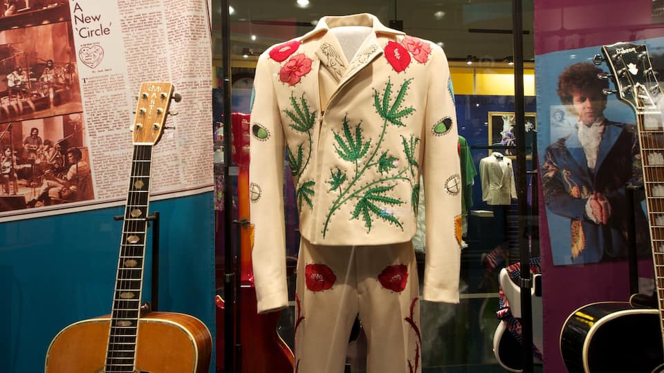 Country Music Hall of Fame and Museum mettant en vedette scènes intérieures et musique