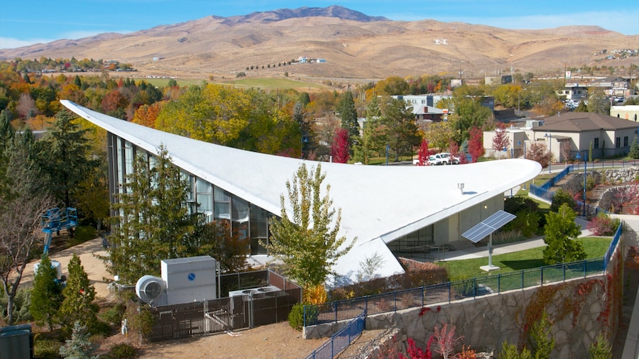 Fleischmann Planetarium and Science Center featuring fall colors and modern architecture