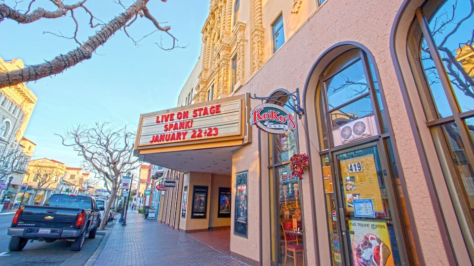 Golden State Theatre which includes theater scenes and signage