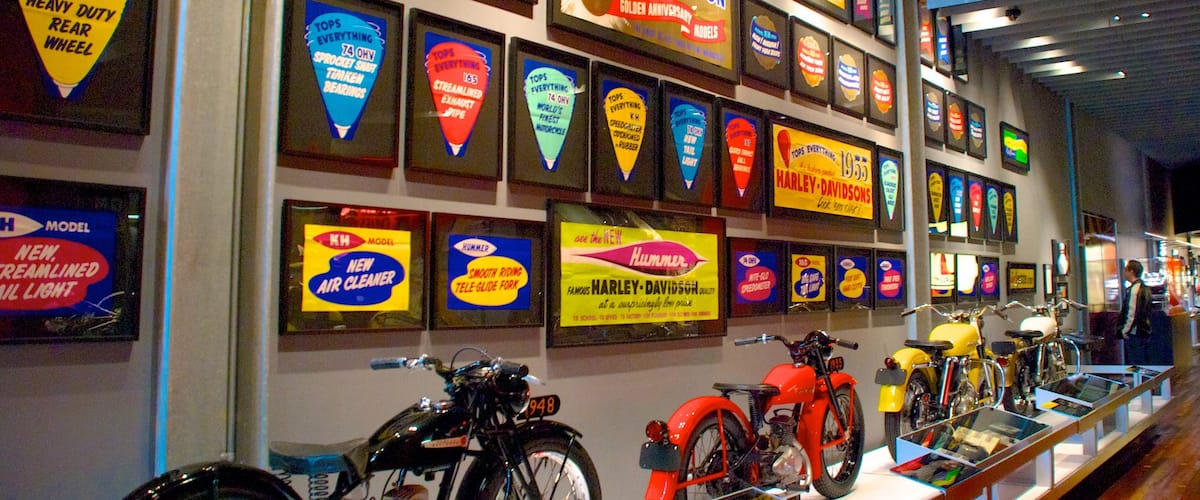 Harley-Davidson Museum showing interior views