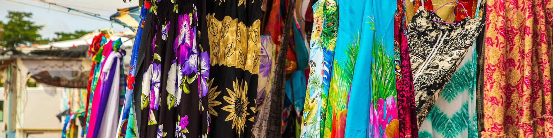 Marigot Market which includes markets