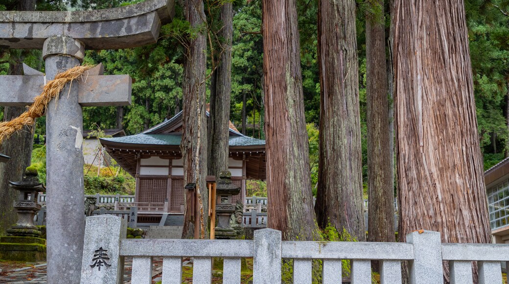 Hakusan Shrine