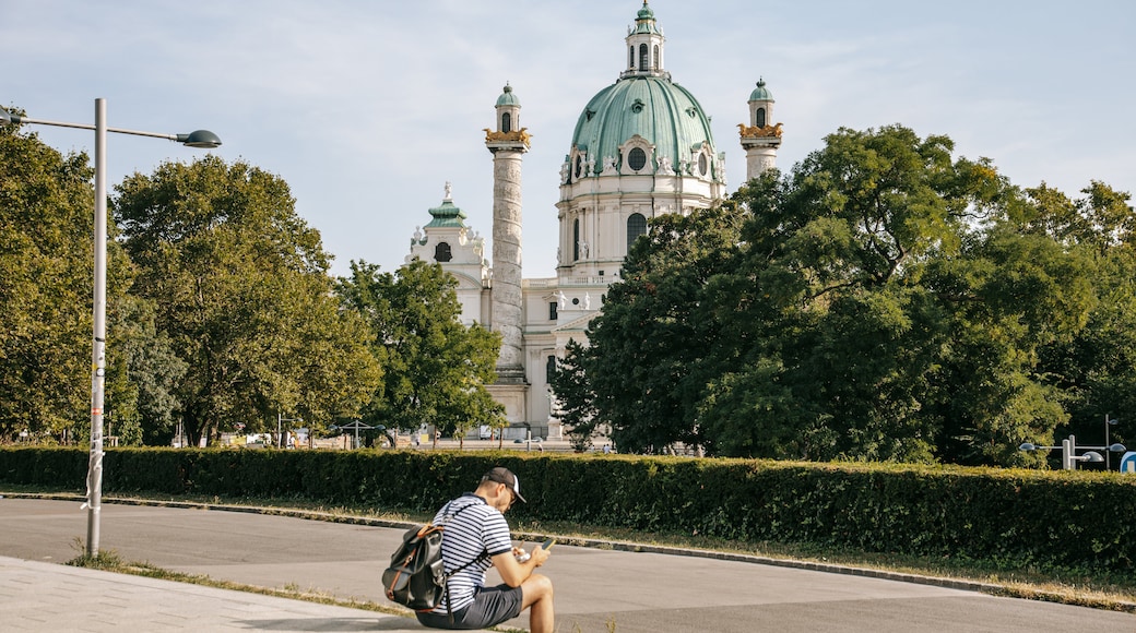Karlsplatz
