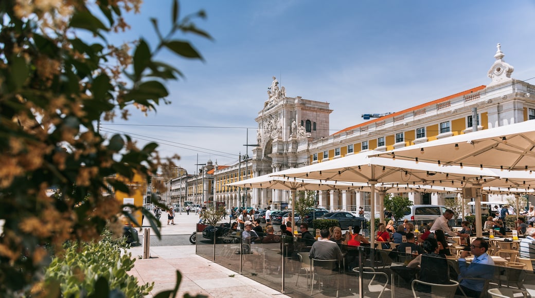 Commerce Square