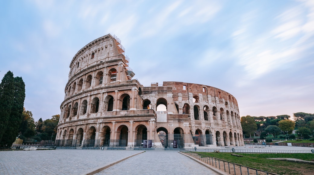 Colosseum featuring heritage architecture and a monument